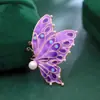 Broche de Borboleta Esmaltado Estilo Chinês Moda Feminina de Alto Padrão Exquisite Inseto Corsage Acessórios de Pino com Design de Luxo Acessível