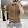 Colección de verano para hombre: Polo de punto de manga corta, con botones, de corte abierto y sensación fresca