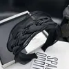 Pinza para el pelo de piedra negra de temperamento negro Aro para el pelo Malla superior craneal alta para mujer Borde ancho Adorno para la cabeza Moda Aro para el pelo de aire extranjero
