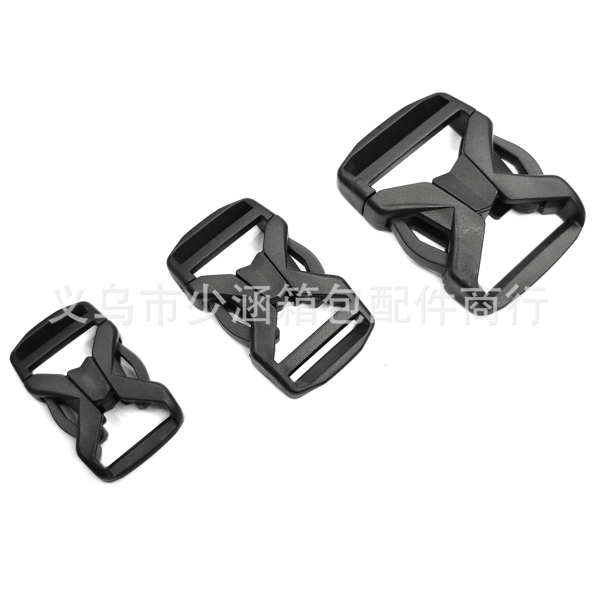 塑料交叉式子母扣