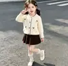 Conjunto de Suéter para Meninas para Outono e Inverno, Novo Conjunto de Tricô com Saia de Seis Borboletas, Vestido Suéter Princesa Fofo Estilo Coreano para Meninas
