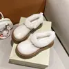Zapatos de algodón mujer 2026 felpa sin cordones suela gruesa boca invierno uso exterior zapatos peludos con terciopelo zapatos cálidos persona perezosa