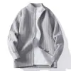 Suéter con Cremallera de Rayas Verticales Waffle para Hombre Otoño Invierno Hombres Holgado Casual Simple Moda Cuello Alto Chaqueta de Punto Hombres