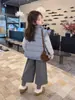 Chaleco Grueso Acolchado de Cuadros para Niña Ropa Exterior Invierno Nuevo Estilo Niños Bebé Niña Cálido Falso Dos Piezas Conjunto de Pantalones de Algodón