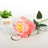 Variedad de rosas artificiales accesorios para sesión de fotos de boda venta al por mayor regalo de San Valentín decoración para el hogar centro comercial ramo de rosas