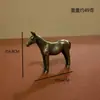 Figurinha de Elefante de Metal Transfronteiriça com Acabamento Vintage, Enfeites de Cavalo e Ovelha Estilo Antigo, Decoração de Escritório Resistente ao Cobre, Artesanato para Presente, Peças de Exibição Colecionáveis