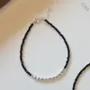 Pulsera de espinela negra facetada geométrica y perla de agua dulce natural para mujer, joyería de nicho única y moderna apilable