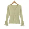 Cardigan de Punto Otoño 2026 Estilo Francés Suave Cuello en V Manga Acampanada Adorno de Volantes para Mujer Ajuste Delgado Temperamento Top con Abertura