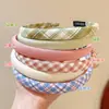 Diadema Cuadros de Colores para Niñas 2026 Nuevo Estilo Diadema con Corona Alta Pasador Lindo para Uso Diario Accesorio para el Cabello