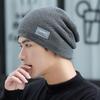 Gorro de otoño e invierno para hombre, moda simple, etiqueta de cuero, gorro de punto, más terciopelo acolchado, orejeras cálidas, sombrero para la cabeza, fábrica