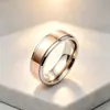 Anillo de Acero de Titanio de Dos Tonos Oro Rosa de Alta Gama, Nicho, Simple, para Mujer, Versátil, No se Desvanece, Anillo de Pareja, Pulsera Popular