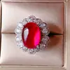 Transfronterizo wish2023 nuevo moda europea y americana calcedonia corindón rojo colgante anillo Oval traje