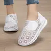 Zapatos de Mujer de Comercio Exterior 2026 Verano Hebilla Lateral Huecos Transpirables Tenis Ligeros Slip-On Casuales para Mujer