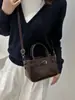Bolsa Pequena de Alta Qualidade e Estilosa para Mulheres 2025 Nova Bolsa Transversal Versátil de Verão Bolsa de Mão Fashion Super Popular Bolsa Tote Pequena
