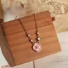 Collar de Trébol de Cuatro Hojas Rosa Flor de Cerezo Dulce para Mujer 2025 Nuevo Lujo Accesible Cadena para Clavícula Nicho Elegante Verano