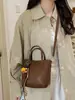 Bolsa Tote Grande Capacidade Estilo Coreano Cesta de Legumes Bolsa Feminina de Alta Qualidade Versátil para o Dia a Dia Bolsa de Ombro Único Bolsa Transversal Casual da Moda