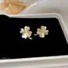Brincos de Flor Banhados a Ouro 14K Real, Brincos Requintados e Compactos, Novo Estilo Quente 2026, Luxo Acessível e Brincos de Alta Qualidade para Mulheres
