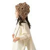 Producto Nuevo, Estilo Nuevo Sombrero para Niños, Sombrero de Lana con Diseño de Flor Hueca para Otoño e Invierno, Gorro de Punto con Protección para las Orejas para Niñas, Gorro de Punto para Bebé Niña