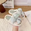 Nuevas Zapatillas de Casa para Mujer Estilo Dulce Europeo Otoño/Invierno con Lazo 3D, Comercio Exterior Transfronterizo, Zapatillas de Pelo de Una Tira