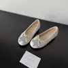 Zapatos Retro Mary Jane con Estrella y Lazo 2026 Otoño Nuevos Bailarinas para Mujer con Aumento Interno de Altura, Zapatos Versátiles y Adelgazantes para Mujer