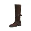 Hebilla de cinturón estilo vintage, botas apiladas con tacón grueso de 5.5 cm, nuevas botas de montar de caña alta para mujer, botas de motociclista desgastadas para mujer