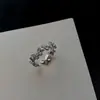 Anillo Abierto de Saturno con Circonita Estilo Coreano Lujo Ligero Moda para el Trabajo Temperamento Anillo para el Dedo Índice Joyería Personalizada de Moda Venta al por Mayor
