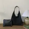 Bolso de Hombro Hueco de Ante con Forma de Pétalo 2025 Nuevo Retro Gran Capacidad Bolso Tote Casual Floral para el Trabajo Bolso de Mujer