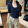 Foto Real de Camiseta Amarela de Manga Meia para Mulheres, Novo Estilo Verão 2026, Lindo Top de Manga Média
