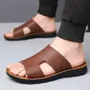 Chinelos Masculinos de Couro Puramente Feitos à Mão para Uso Externo no Verão, Antiderrapantes, Chinelos Simples, Couro Macio, Solado Macio, Couro Genuíno, Chinelos Masculinos de Couro Integral