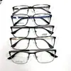 Procesamiento por Lotes Mixtos de Monturas Metálicas de Moda de Gama Alta para Hombres y Mujeres, Monturas Versátiles que Pueden Equiparse con Lentes para Miopía