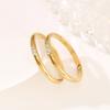 Anel de titânio e aço feminino estilo japonês e coreano com diamante muito pequeno anel simples liso anel de cauda de ouro 18K anel de moissanita