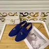 Sapatos Loafer Lp de Alta Qualidade 2026 Novo Modelo Camurça Slip-On Sapatos Casuais Cor Doce Estilo Casal Sapatos Pequenos de Couro