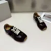 ¡Versión de cuero suave! Zapatillas de entrenamiento vintage alemanas para mujer, nuevo modelo otoño 2026, zapatillas casual de cordones de cuero suave, zapatillas de plataforma versátiles de suela plana