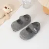 Zapatos de Algodón de Terciopelo para Niñas 2026 Otoño/Invierno Nuevo Estilo Coreano Versátil para Bebé Zapatos de Algodón de Suela Suave con Plus de Terciopelo Zapatos de Princesa para Niña