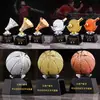 Produção de troféus de basquete, futebol e vôlei em ouro, prata e bronze; prêmios criativos de tamanho grande, médio e pequeno para competições esportivas e jogos