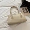 Otoño 2026 Nuevo Bolso Retro de Gran Capacidad para Debajo del Brazo Bolso Almohada Simple a la Moda Bolso de Hombro de Nicho para Viajero