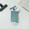 Calcetines Deportivos para Hombre de Primavera y Otoño con Plantillas de Masaje, Bloques de Color, Absorbentes de Sudor, Transpirables, Calcetines Cortos Casuales, Calcetines Zhuji, Suministro para Comercio Electrónico de Hombre