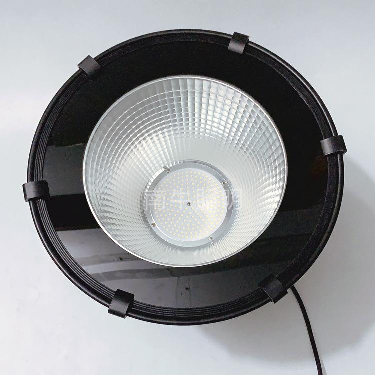 led鳍片工矿灯200w.jpg