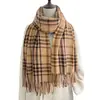 Bufanda de cuadros estilo británico de cachemira sintética, unisex, para otoño e invierno, con flecos, versátil, cálida, a prueba de viento y que irradia una vibra sofisticada