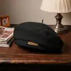 Nuevo gorro boina de lana con letra, sombrero de pintor moderno, cómodo y cálido para otoño e invierno, gorra retro artística para mujer con un ambiente artístico