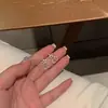Pendientes de Turmalina en Grava de Piedra Natural para Mujer, Mini, Compactos, Sencillos, Versátiles, Modernos, Exquisitos, Dulces y Elegantes