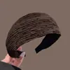 Faixa de Cabeça Outono e Inverno para Mulheres, Faixa de Cabeça de Aba Larga para Lavar o Rosto, Coque de Cabelo Retrô com Topo Alto, Acessório de Cabeça de Luxo Acessível para Uso Externo
