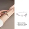 Pulsera de Plata de Ley S925 Perla Natural de Agua Dulce Cristal Blanco Luna Gris para Mujer Estilo Ins Lujo Exquisito Accesible Joyería de Gama Alta
