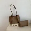 Bolsa Grande Capacidade Feminina 2026 Novo Verão Estilo Coreano Luxo Leve Nicho Bolsa de Ombro Único Bolsa de Axila para Trabalho e Trajeto