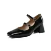 2023 Novos Sapatos de Moda Femininos com Bico Quadrado Fivela Sapatos Mary Jane Sapatos de Salto Grosso 32-48 Tamanho Comércio Exterior