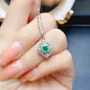 Venta al por mayor de fábrica Popular Colgante de Esmeralda Natural Plata S925 Incrustado Piedra Principal 4*5 Joyería de Lujo Venta Directa de Fábrica