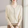 Suéter de punto nuevo con cuello en V para mujer, transfronterizo 2026, elegante y versátil, de manga larga, talla grande, adecuado para madres, camiseta básica adelgazante y elegante