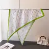 Pañuelo triangular floral de primavera y verano, chal protector solar estampado de seda sintética, cinturón para la cintura, bufanda para el cuello, pañuelo de seda para mujer, pañuelo de cuello, pañuelo para la cabeza, bufanda