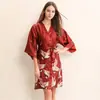 Bata Estampada de Grulla, Bata Suelta, Ropa para el Hogar, Pijama de Seda Sintética, Vestido de Dama de Honor, Venta al por Mayor, Se Puede Usar Afuera, Lujo Ligero