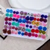 Combinación de Set de Aretes Mini Flor de Celebridad de Internet: 36 Pares de Pendientes de Flor de Diamante Coloridos, 50 Pares de Pendientes Simples de Punto Geométrico de Diamante